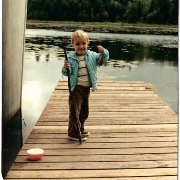 Meet your Posher, Lark - Picture 1 of 1